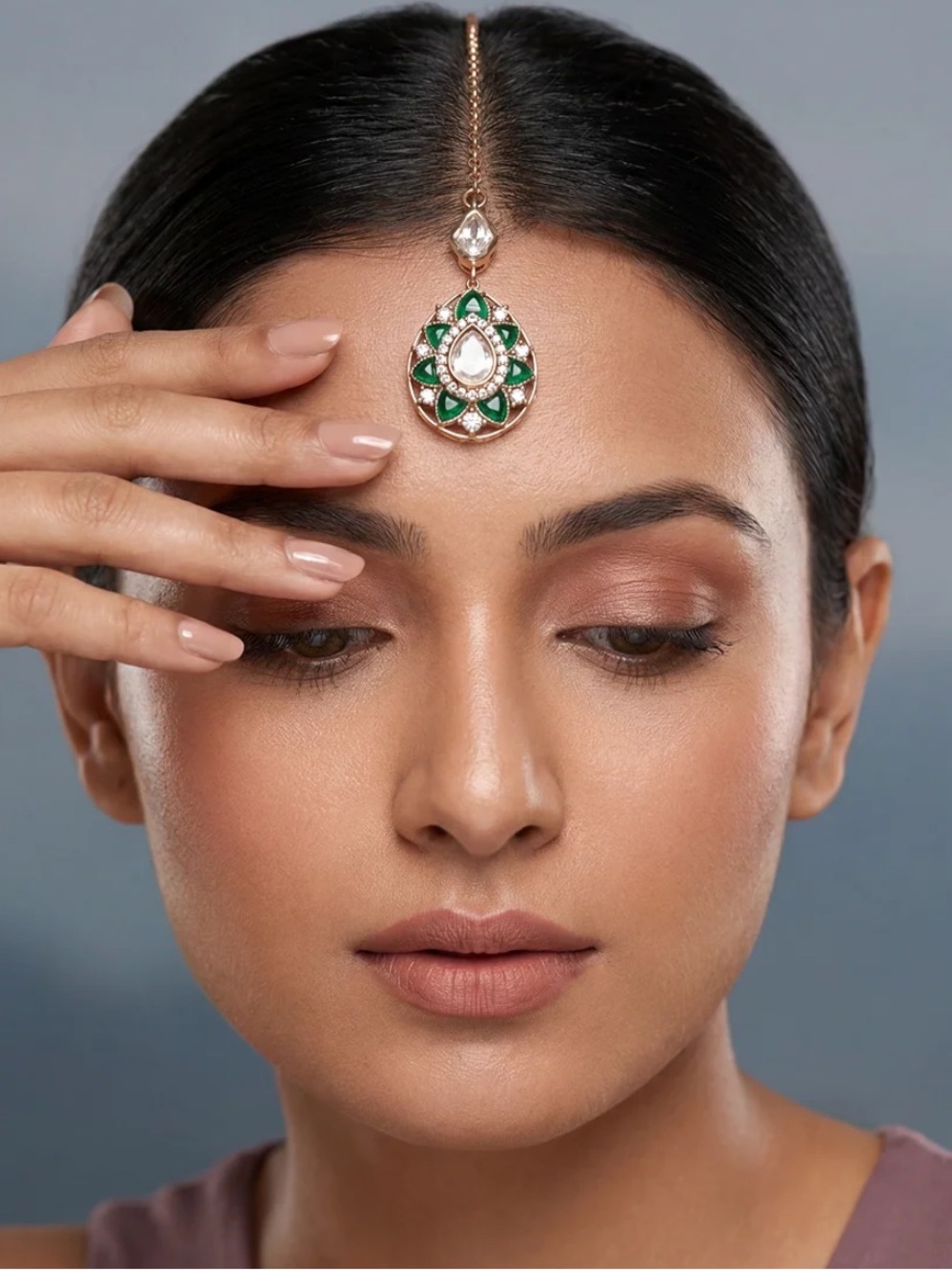 Moissanite Mang Tika